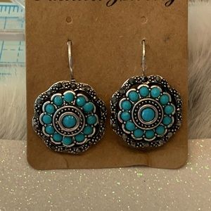Earring set